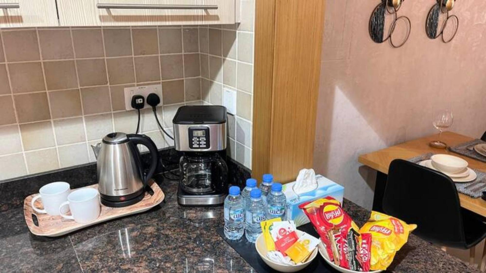 Apartment Yas Island Oasis Getaway 1br Amazon Abu Dhabi