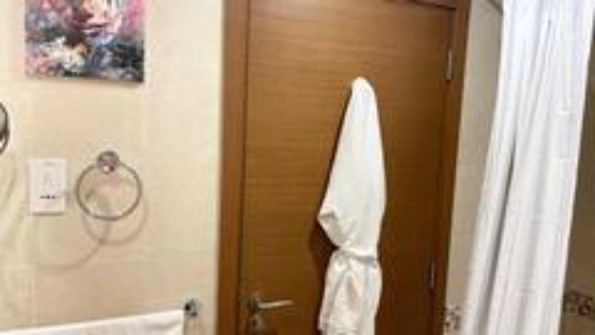 Yas Island Oasis Getaway 1br Amazon Apartment